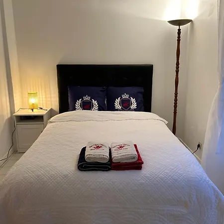 Apartment At South Paris *